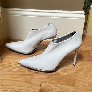 Alexander want bootie